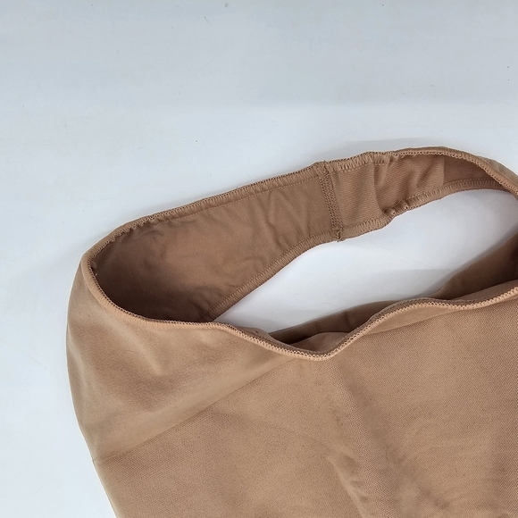 SKIMS mid waist seamless sculpt sienna thong women's size large -XL New - Picture 4 of 6